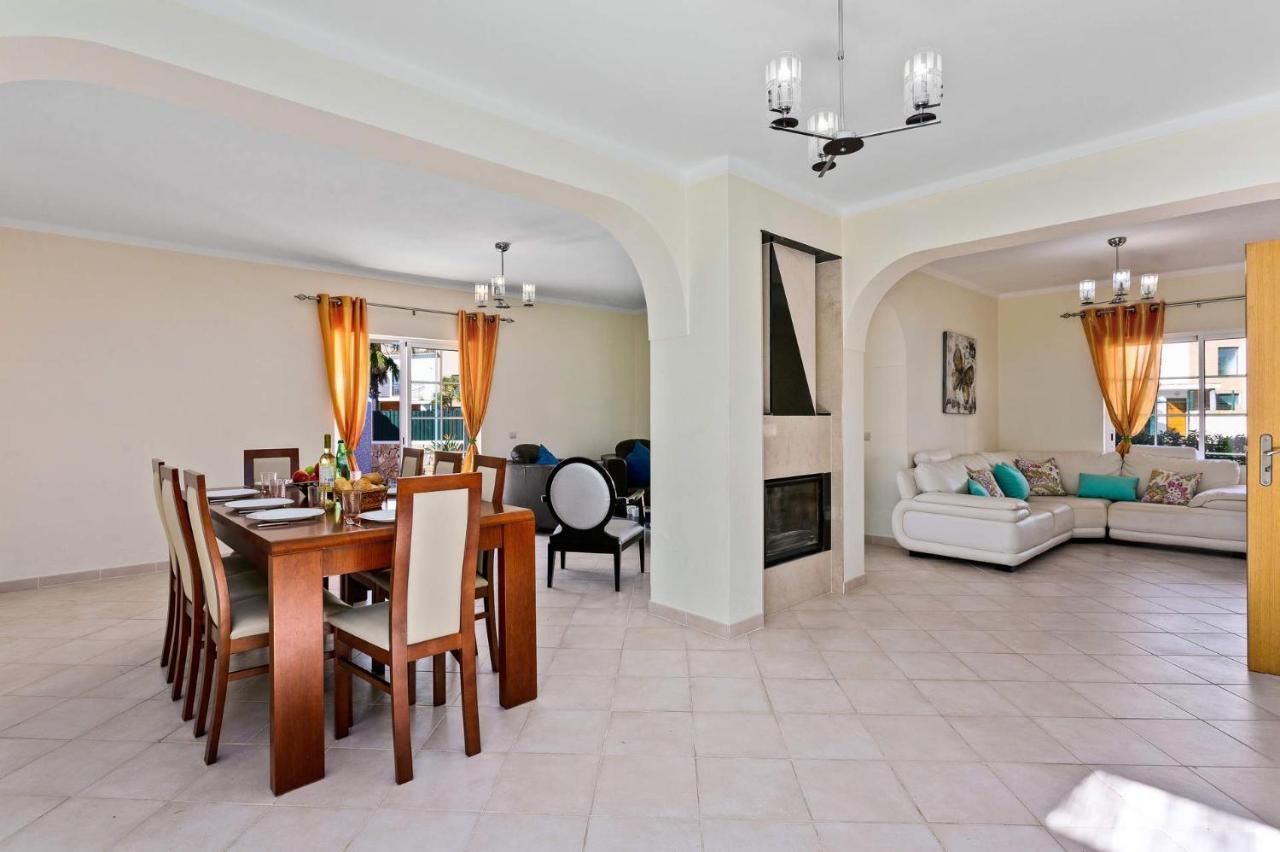 Villa Pera By Villa Plus Екстериор снимка